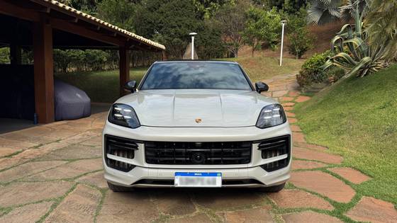 PORSCHE CAYENNE 4.0 V8 E-HYBRID TURBO COUPÉ AWD TIPTRONIC S